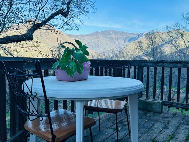 40838 Oak Ridge Drive, Three Rivers, CA 93271