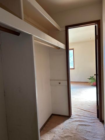 40838 Oak Ridge Drive, Three Rivers, CA 93271