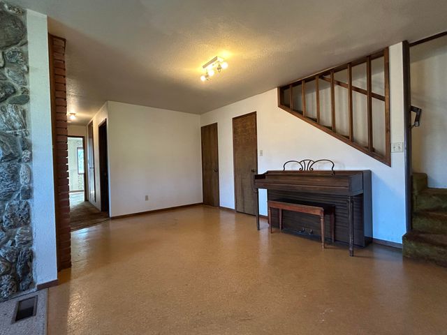 40838 Oak Ridge Drive, Three Rivers, CA 93271