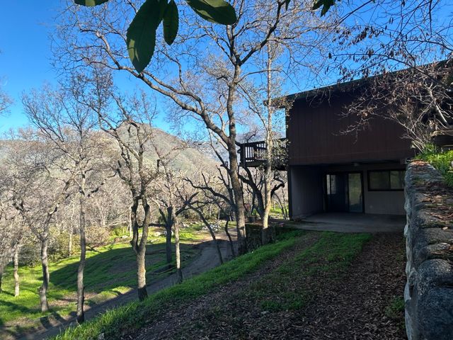 40838 Oak Ridge Drive, Three Rivers, CA 93271