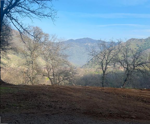 40838 Oak Ridge Drive, Three Rivers, CA 93271