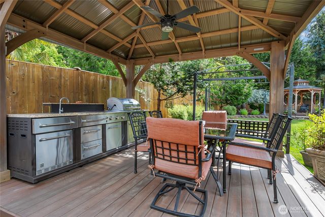 23902 108th Street Ct E, Buckley, WA 98321