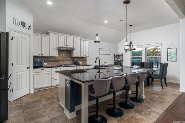 11331 Massive, Helotes, TX 78023