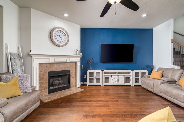 11331 Massive, Helotes, TX 78023