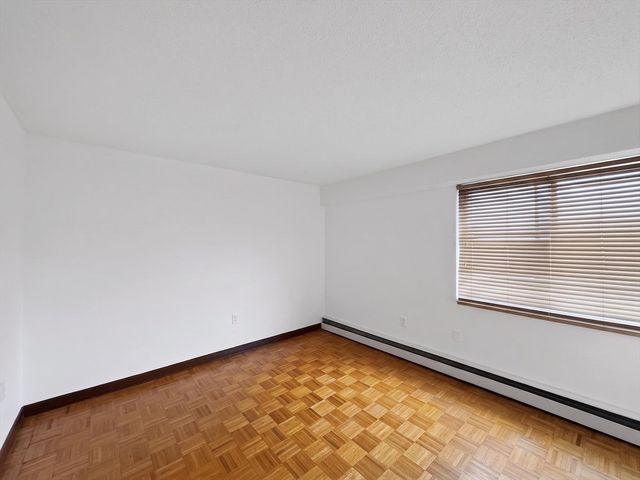 1025 Hancock St 8C, Quincy, MA 02169