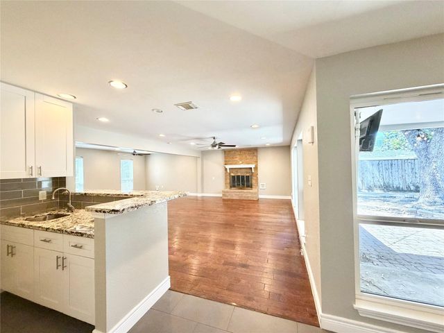 15126 Turkey Creek Drive, Houston, TX 77079