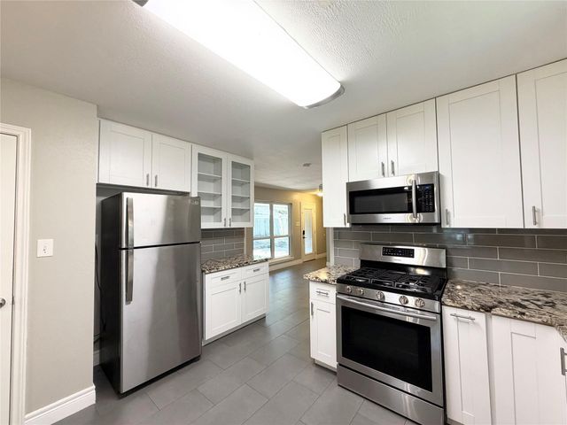 15126 Turkey Creek Drive, Houston, TX 77079