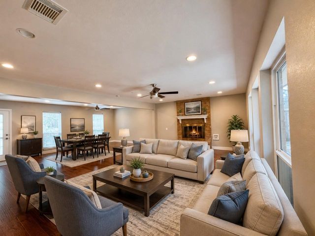 15126 Turkey Creek Drive, Houston, TX 77079