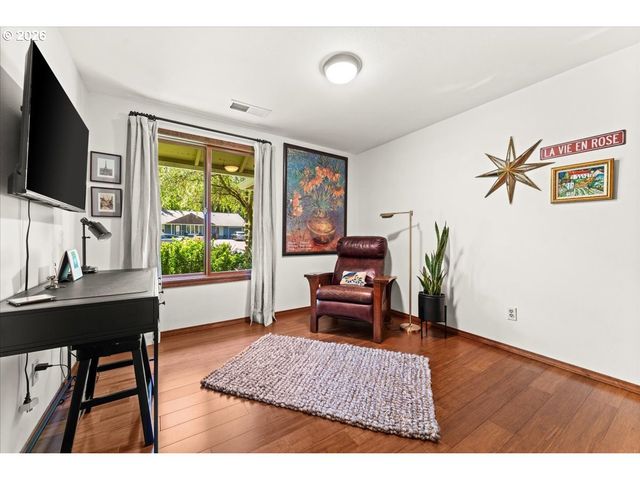 5329 Sw Charleton Ct, Lake Oswego, OR 97035