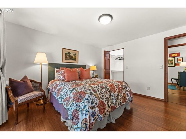 5329 Sw Charleton Ct, Lake Oswego, OR 97035