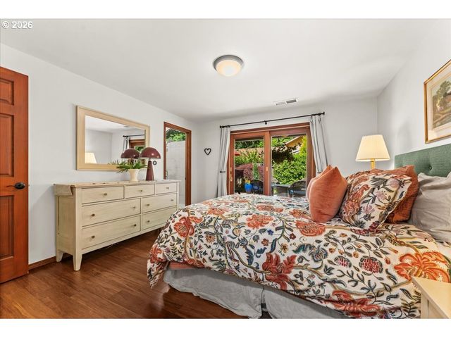 5329 Sw Charleton Ct, Lake Oswego, OR 97035