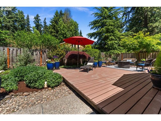 5329 Sw Charleton Ct, Lake Oswego, OR 97035