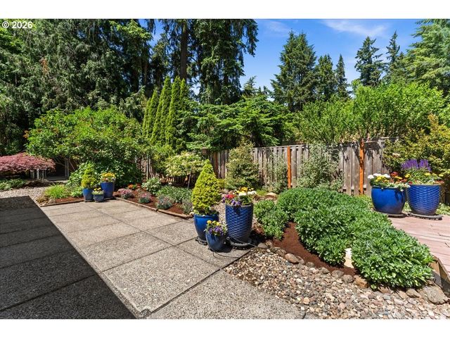 5329 Sw Charleton Ct, Lake Oswego, OR 97035