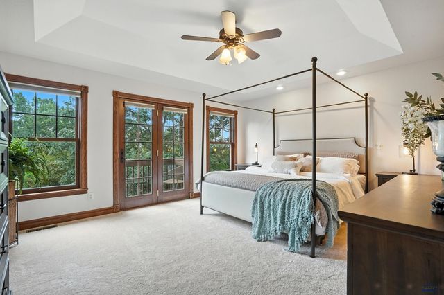 1200 ENCHANTMENT RD, Rapid City, SD 57701