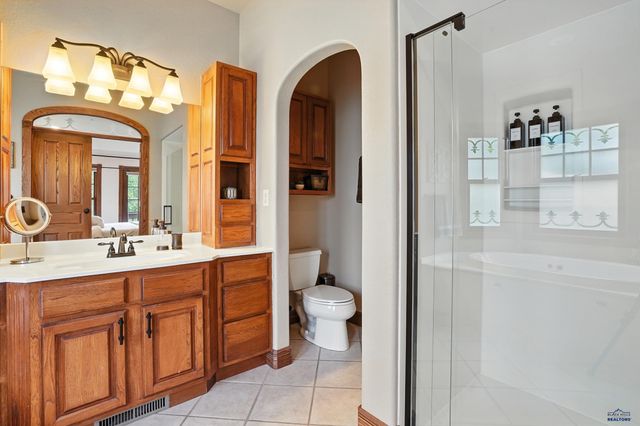 1200 ENCHANTMENT RD, Rapid City, SD 57701