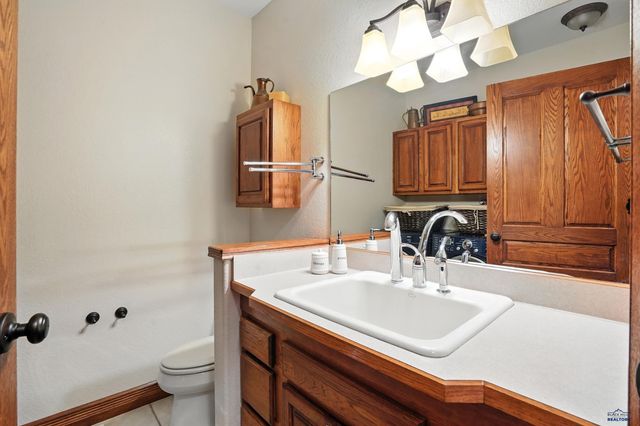 1200 ENCHANTMENT RD, Rapid City, SD 57701