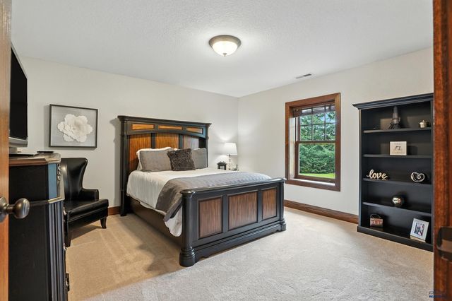 1200 ENCHANTMENT RD, Rapid City, SD 57701