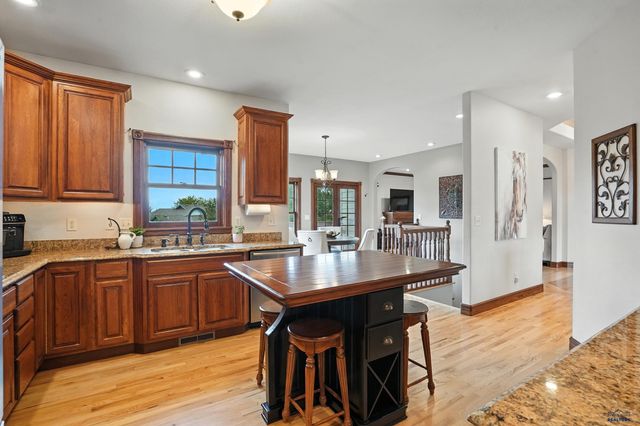 1200 ENCHANTMENT RD, Rapid City, SD 57701