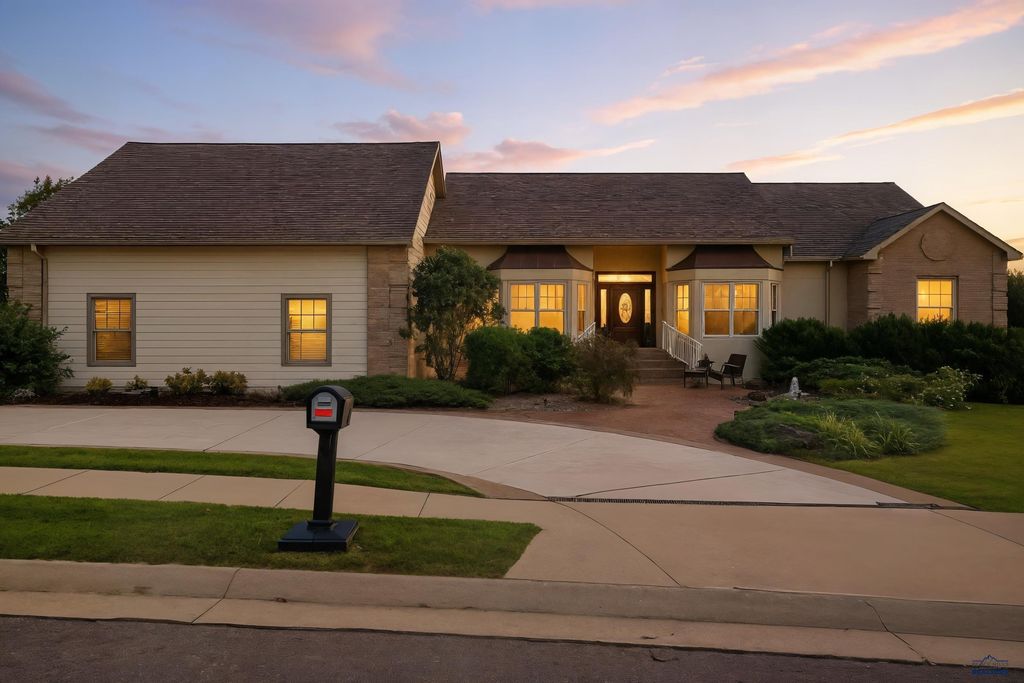 1200 ENCHANTMENT RD, Rapid City, SD 57701