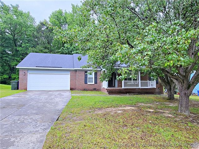 1228 Butterwood Circle, Fayetteville, NC 28314