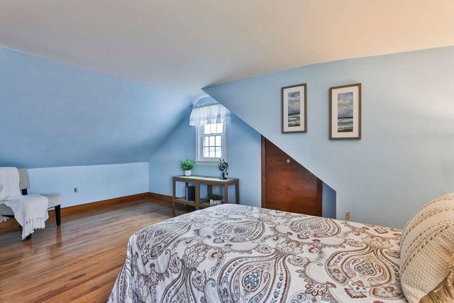 31 Mills Ave, Revere, MA 02151