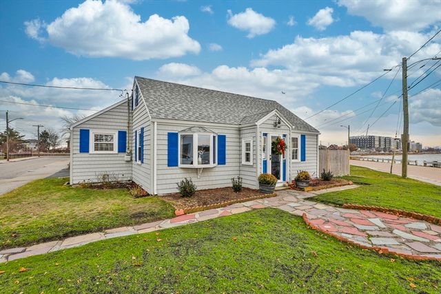 31 Mills Ave, Revere, MA 02151