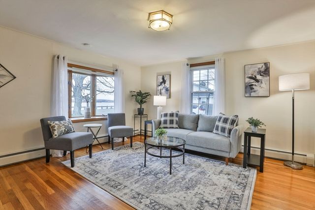 31 Mills Ave, Revere, MA 02151