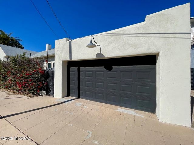 347 S 6th Avenue, Tucson, AZ 85701