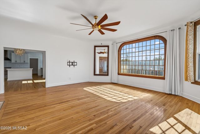 347 S 6th Avenue, Tucson, AZ 85701