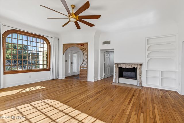 347 S 6th Avenue, Tucson, AZ 85701