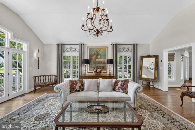 23559 PARSONS RD, Middleburg, VA 20117