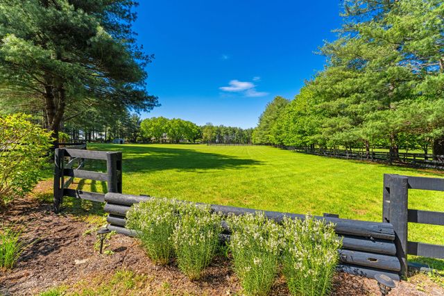 23559 PARSONS RD, Middleburg, VA 20117