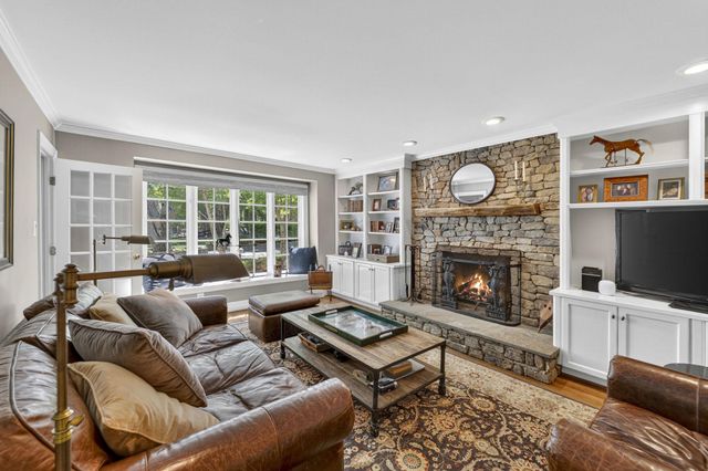 23559 PARSONS RD, Middleburg, VA 20117