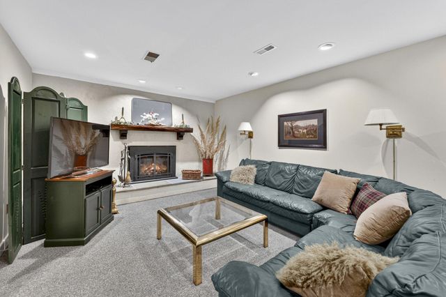 23559 PARSONS RD, Middleburg, VA 20117