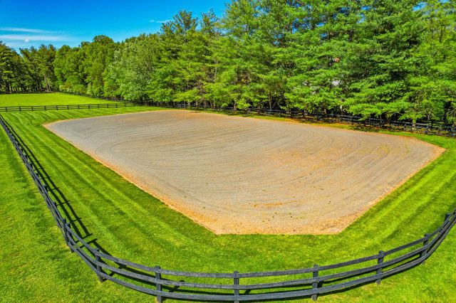 23559 PARSONS RD, Middleburg, VA 20117