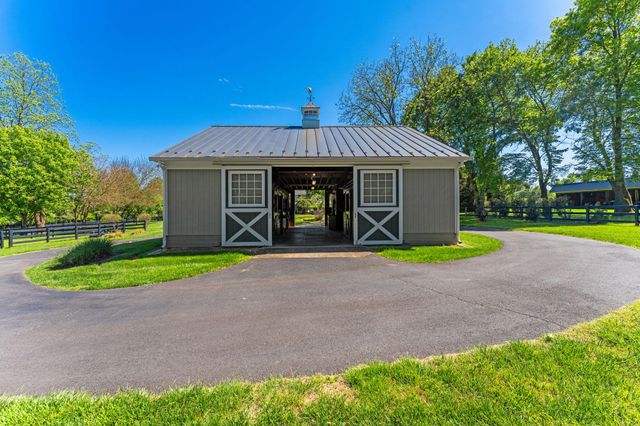23559 PARSONS RD, Middleburg, VA 20117