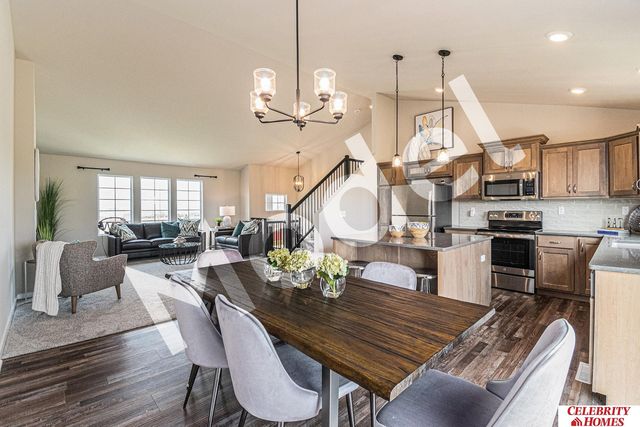 5401 N 182 Street, Elkhorn, NE 68022