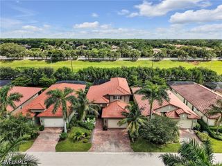 16395 Barclay CT, Naples, FL 34110