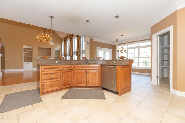 6444 Pebble Pointe Court, Newburgh, IN 47630