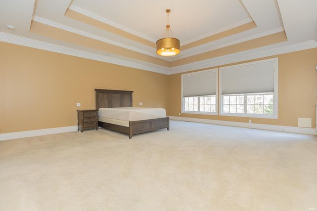 6444 Pebble Pointe Court, Newburgh, IN 47630