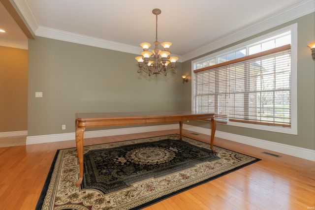 6444 Pebble Pointe Court, Newburgh, IN 47630