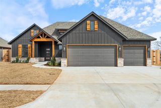 3308 Sage Brush Place, Yukon, OK 73099