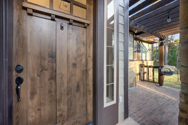 161 Windmill Road, Huntsville, TX 77340