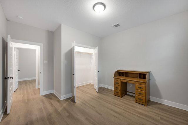 161 Windmill Road, Huntsville, TX 77340