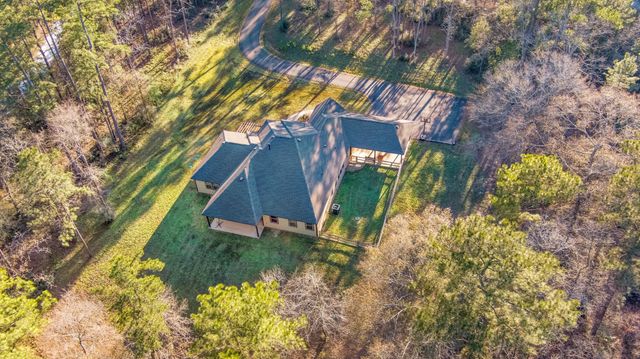 161 Windmill Road, Huntsville, TX 77340