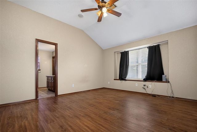 1422 Cherokee Circle, Blanchard, OK 73010