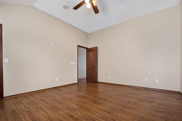 1422 Cherokee Circle, Blanchard, OK 73010
