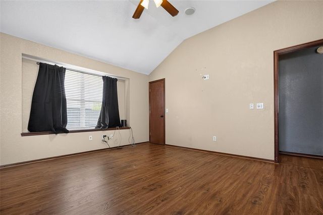 1422 Cherokee Circle, Blanchard, OK 73010