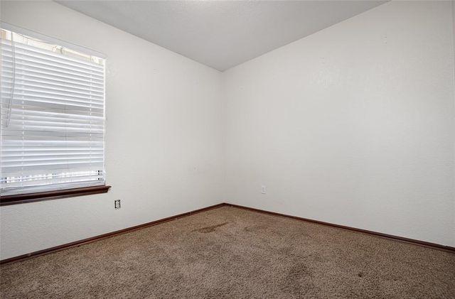 1422 Cherokee Circle, Blanchard, OK 73010