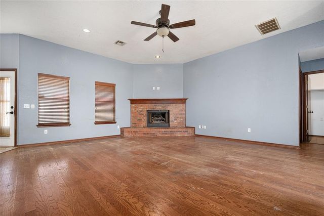 1422 Cherokee Circle, Blanchard, OK 73010